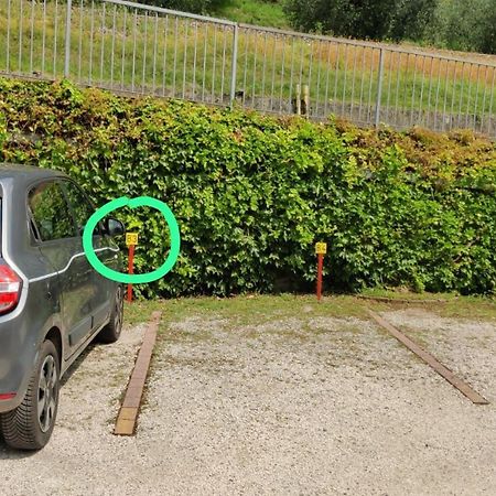 Appartamento Nelly - Per 4 Persone - Caray Park - Sale Marasino - Lago D'Iseo Marone Exterior foto